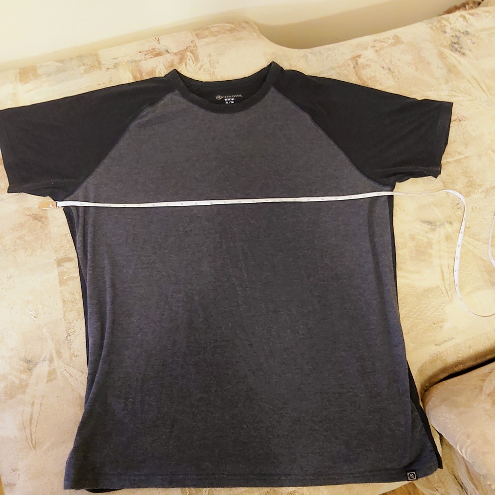 XL CloudVeil Men's T-Shirt